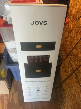 JOVS Red Light Therapy Sleeping Bag Pro - Black & Gold Accents